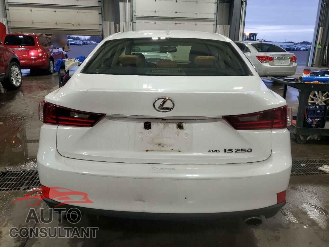 LEXUS IS 2014 - JTHCF1D23E5005263