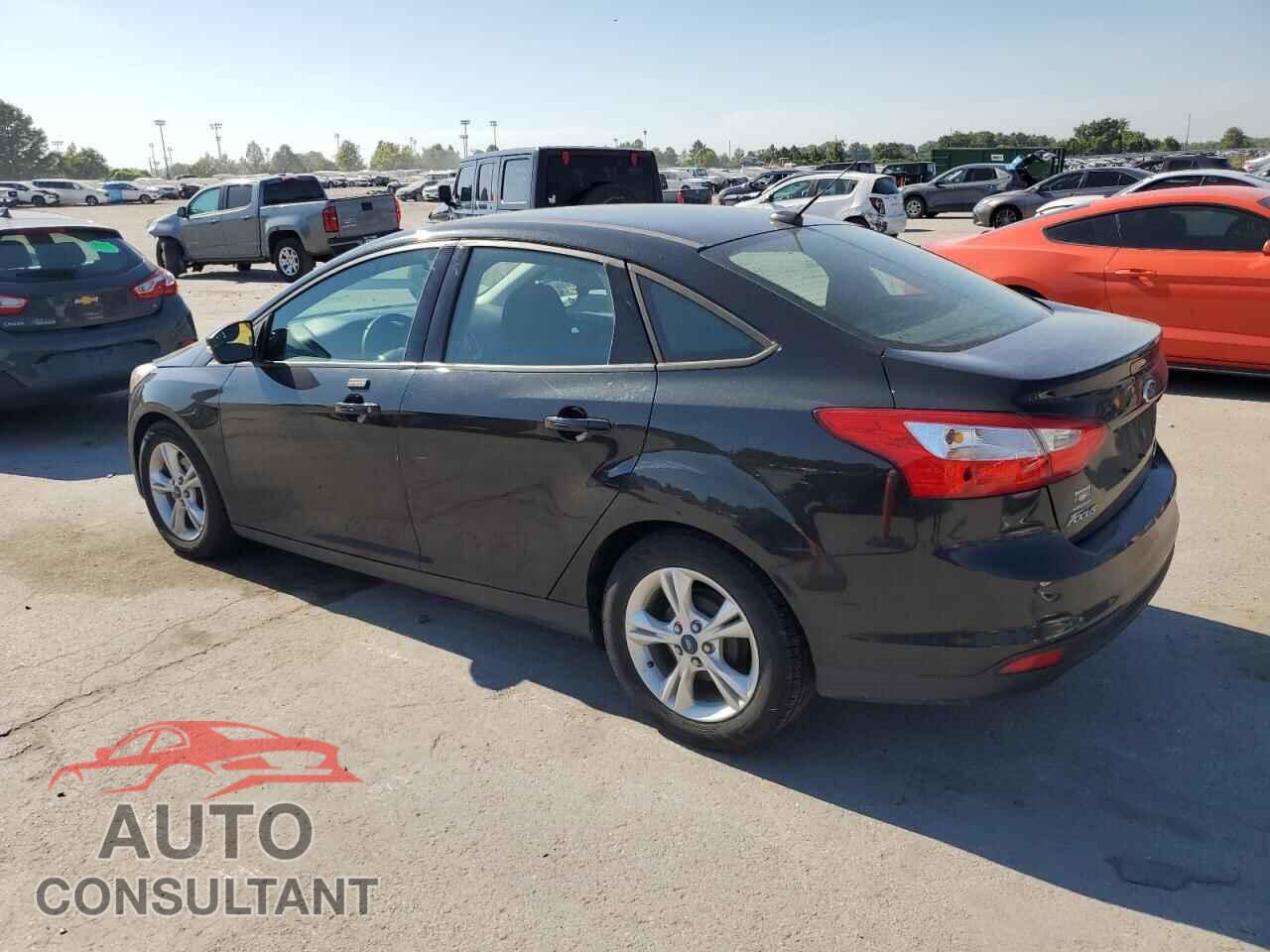 FORD FOCUS 2014 - 1FADP3F21EL413127