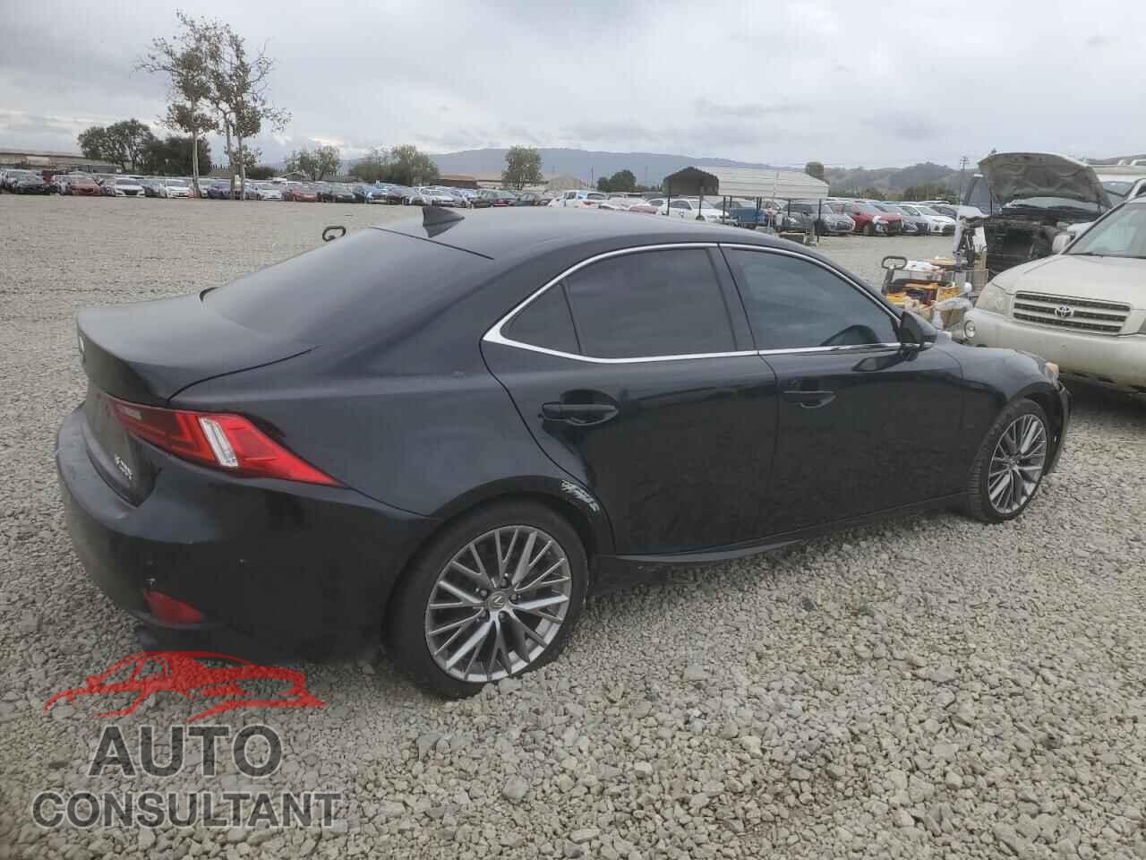LEXUS IS 2016 - JTHBA1D2XG5004723