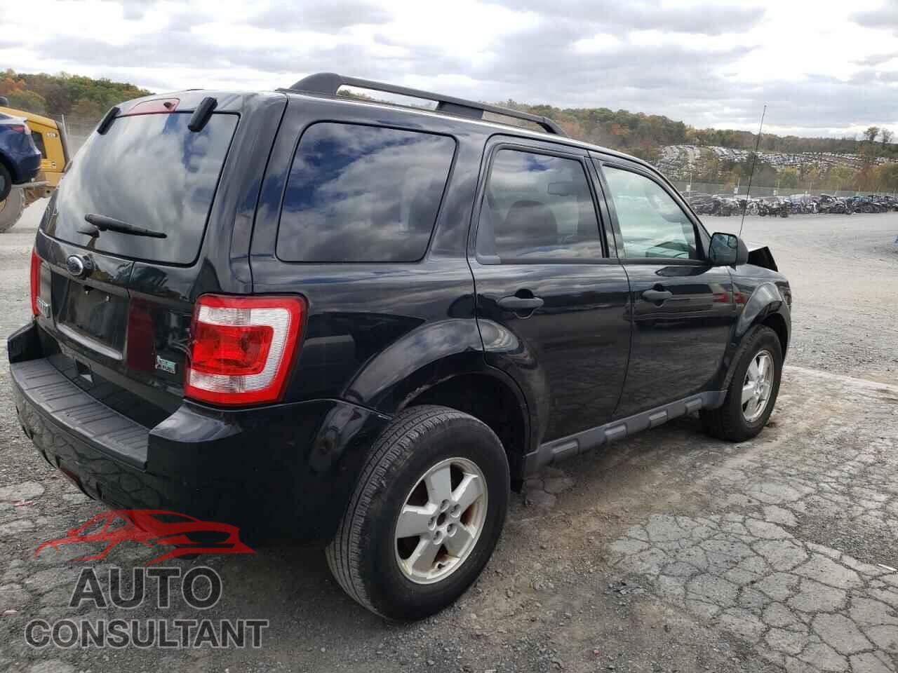 FORD ESCAPE 2012 - 1FMCU9DG2CKB15734