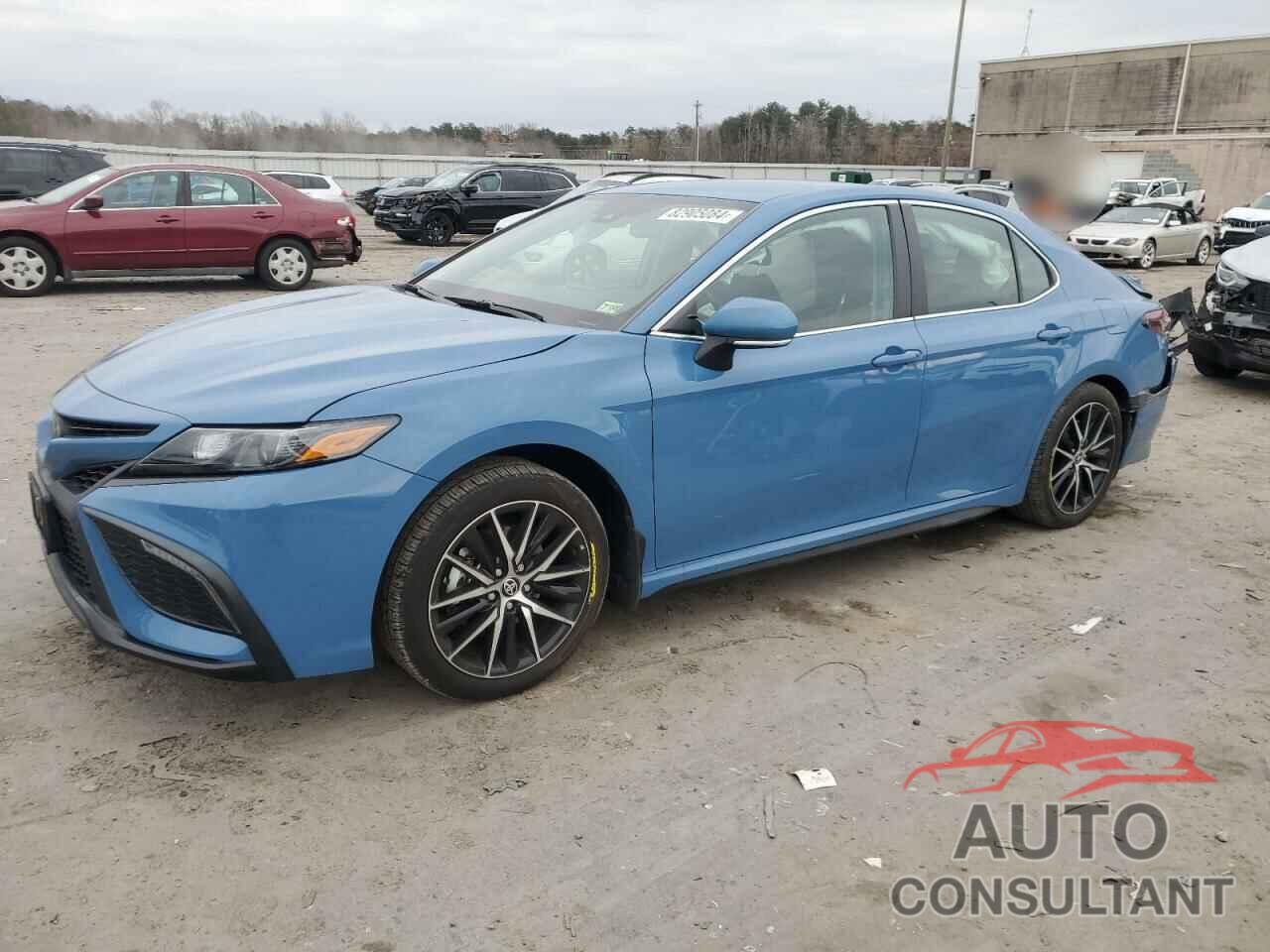 TOYOTA CAMRY 2023 - 4T1G11BK6PU106497