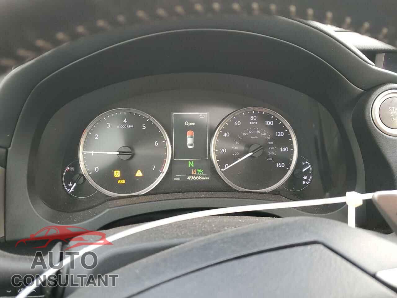 LEXUS IS 2017 - JTHCM1D26H5022715
