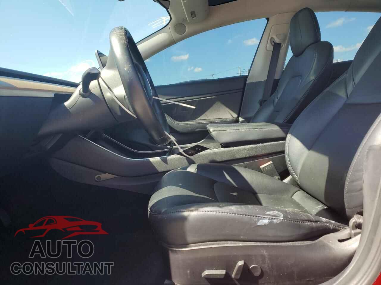TESLA MODEL 3 2019 - 5YJ3E1EA6KF396512