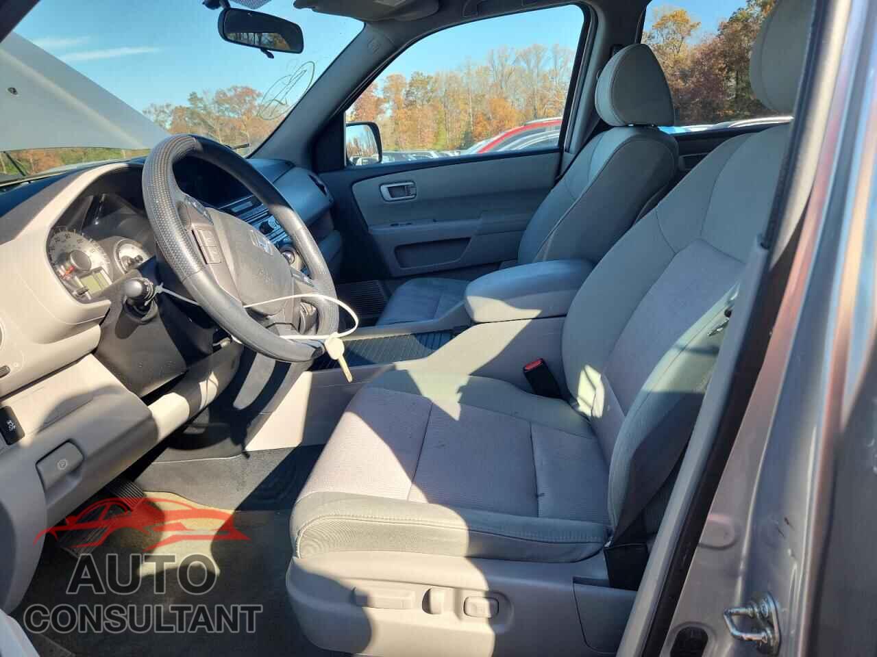 HONDA PILOT 2015 - 5FNYF4H47FB018599