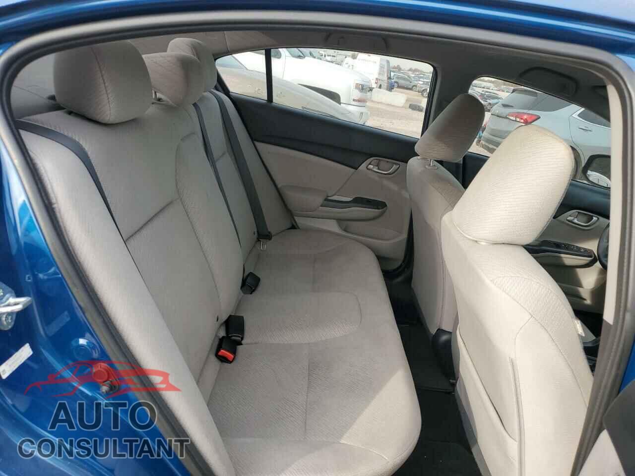 HONDA CIVIC 2013 - 2HGFB2F55DH537517