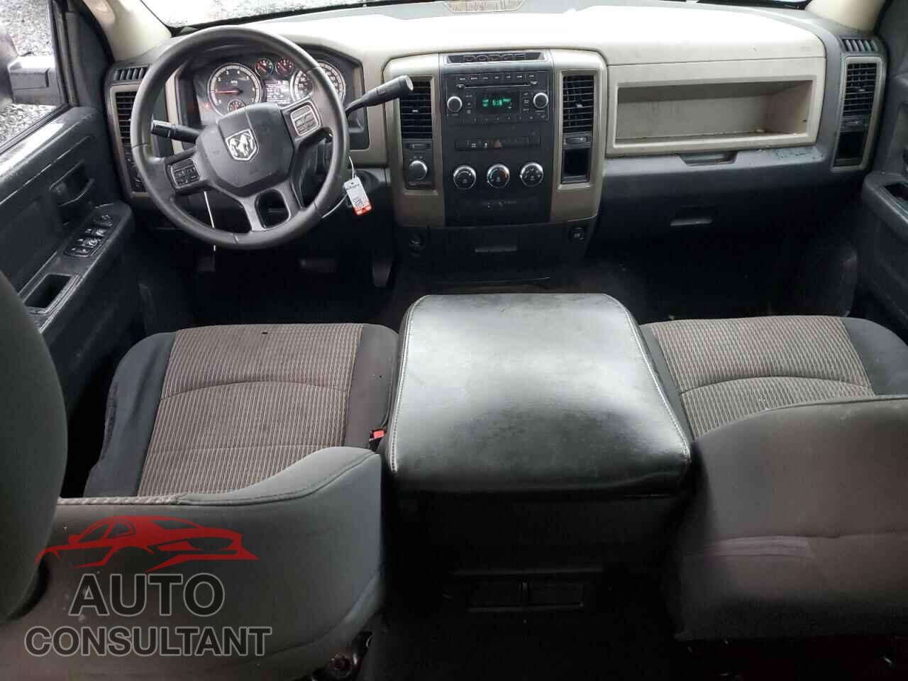 DODGE RAM 1500 2012 - 1C6RD7KT7CS242845