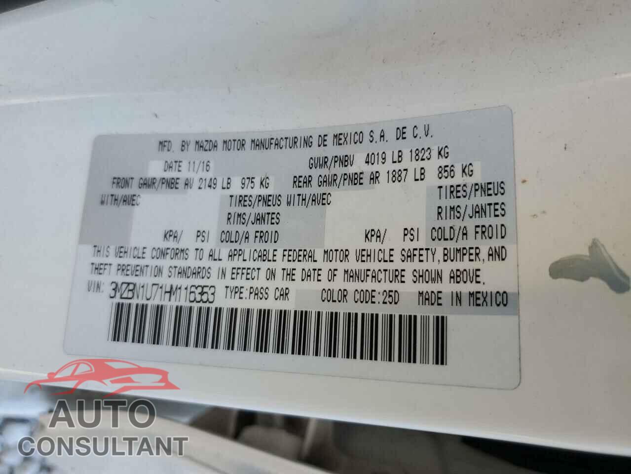 MAZDA 3 2017 - 3MZBN1U71HM116353