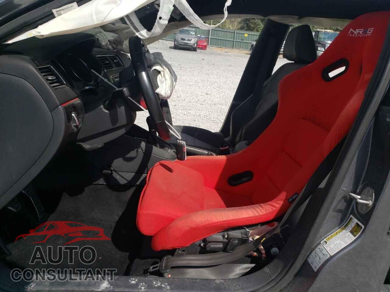 VOLKSWAGEN JETTA 2016 - 3VW5S7AJ8GM402823