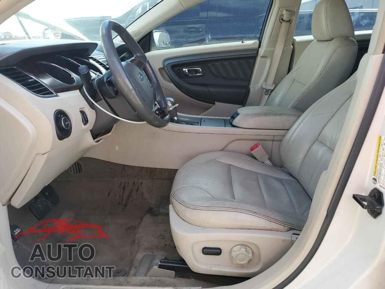 FORD TAURUS 2011 - 1FAHP2EW3BG172286