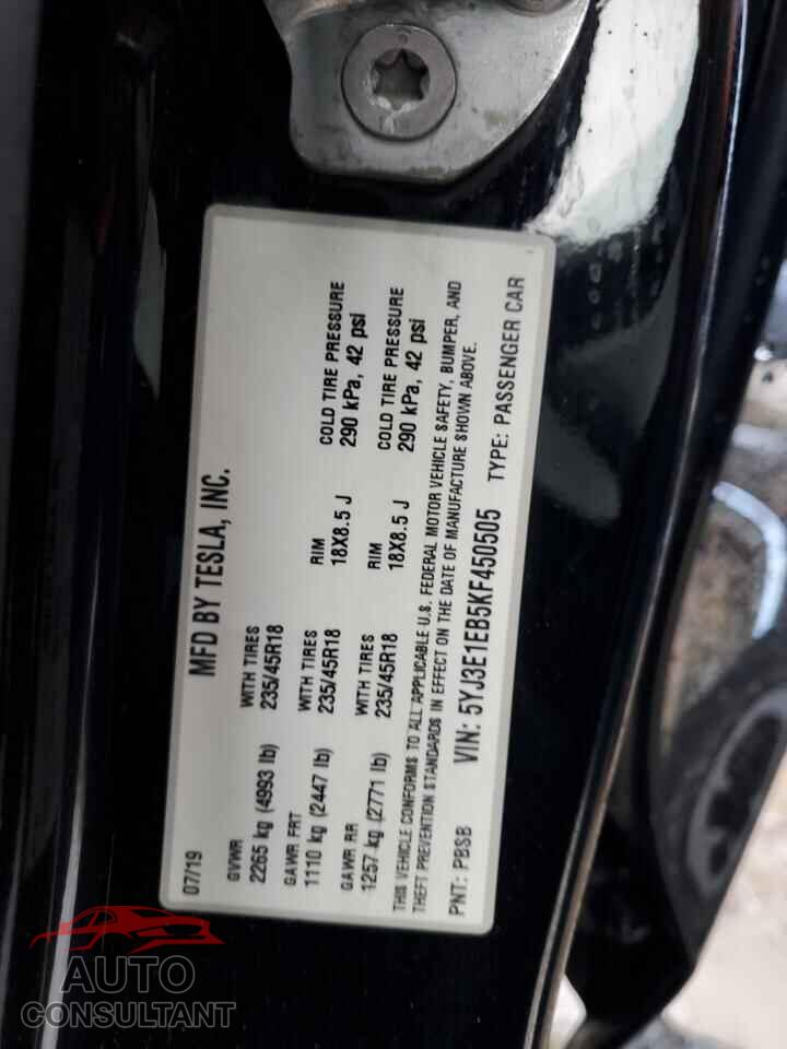 TESLA MODEL 3 2019 - 5YJ3E1EB5KF450505