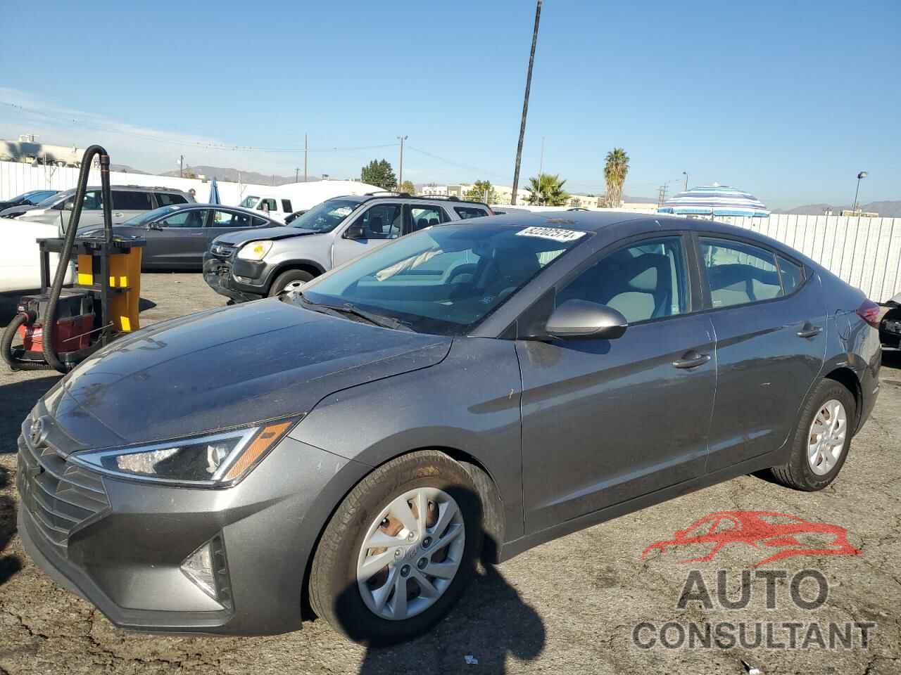 HYUNDAI ELANTRA 2019 - 5NPD74LFXKH438700