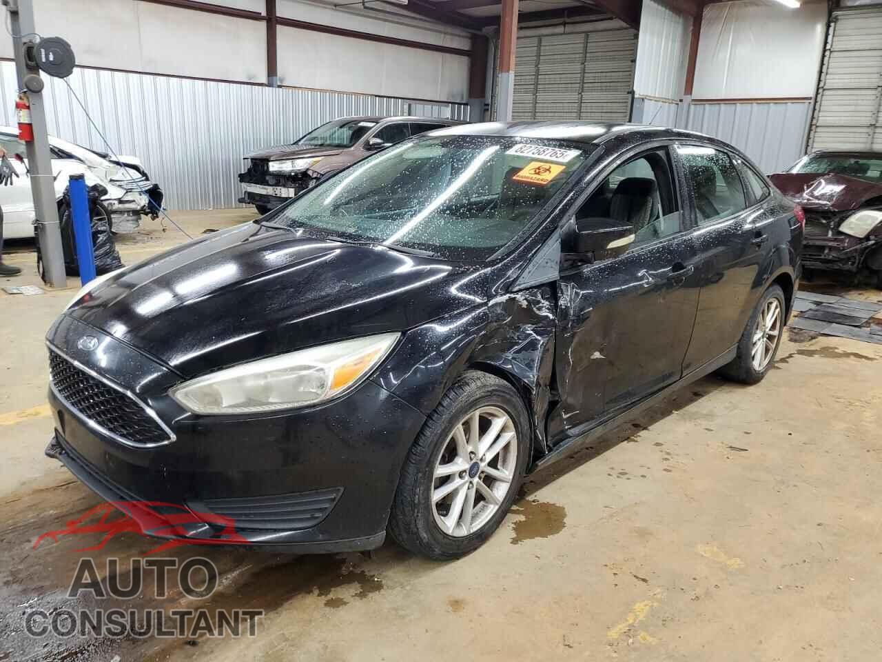 FORD FOCUS 2017 - 1FADP3F20HL256727