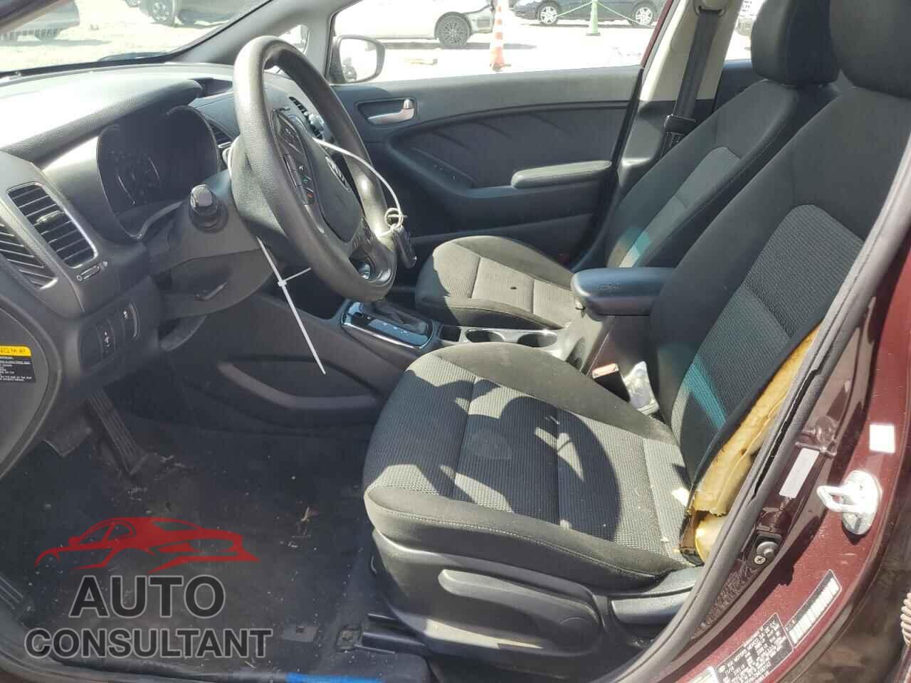 KIA FORTE 2017 - 3KPFK4A73HE083143