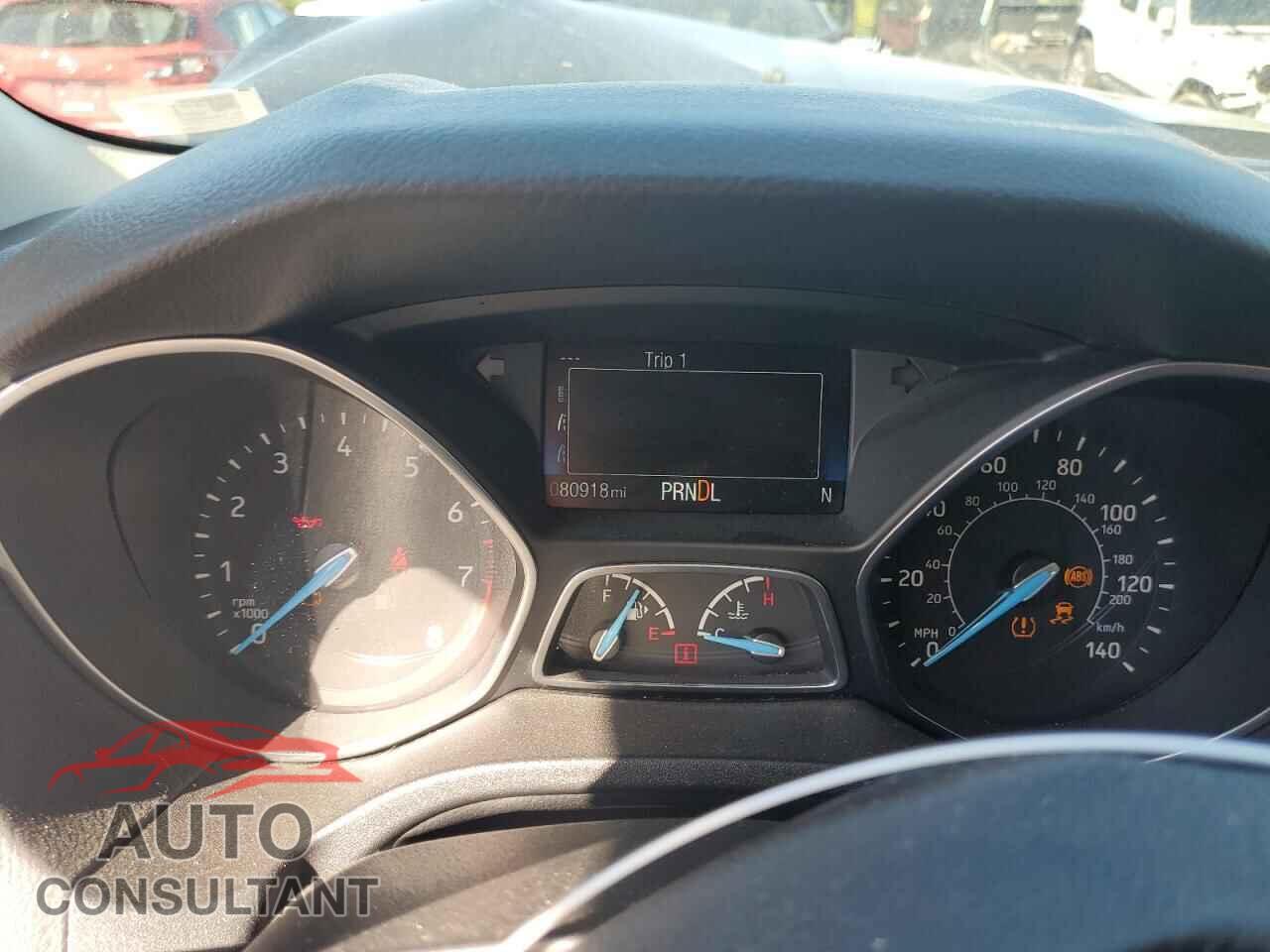 FORD FOCUS 2017 - 1FADP3K29HL231296