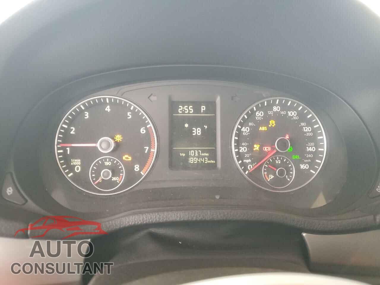 VOLKSWAGEN PASSAT 2012 - 1VWAP7A37CC041887