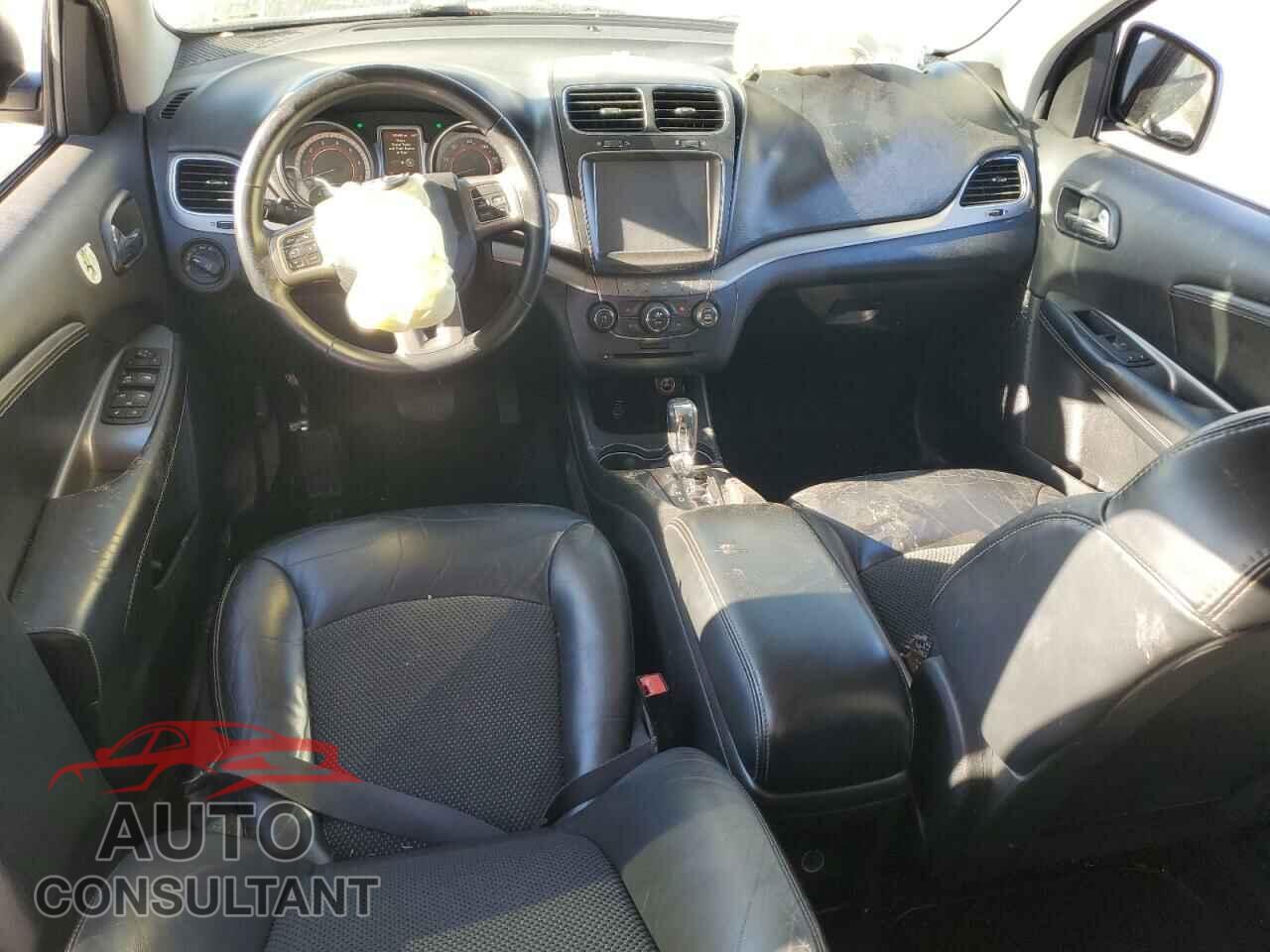 DODGE JOURNEY 2017 - 3C4PDCGG2HT522652