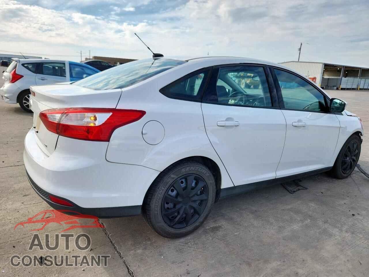 FORD FOCUS 2012 - 1FAHP3F25CL320710