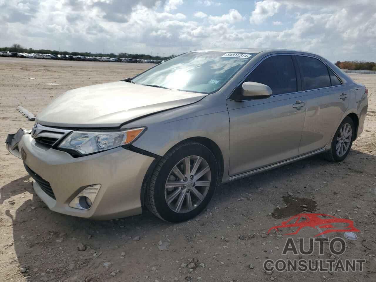 TOYOTA CAMRY 2014 - 4T4BF1FK0ER443837