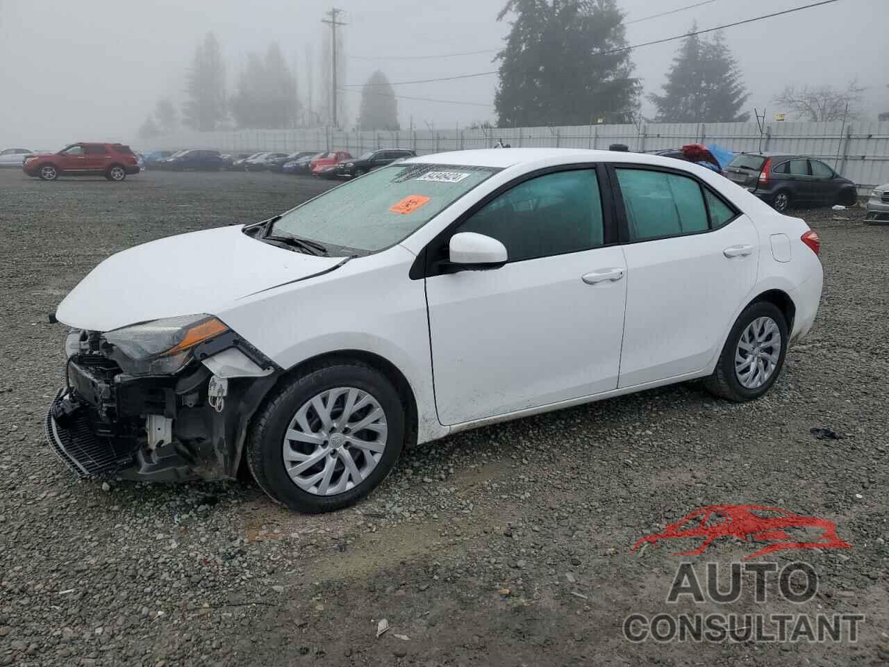 TOYOTA COROLLA 2018 - 2T1BURHE8JC096498