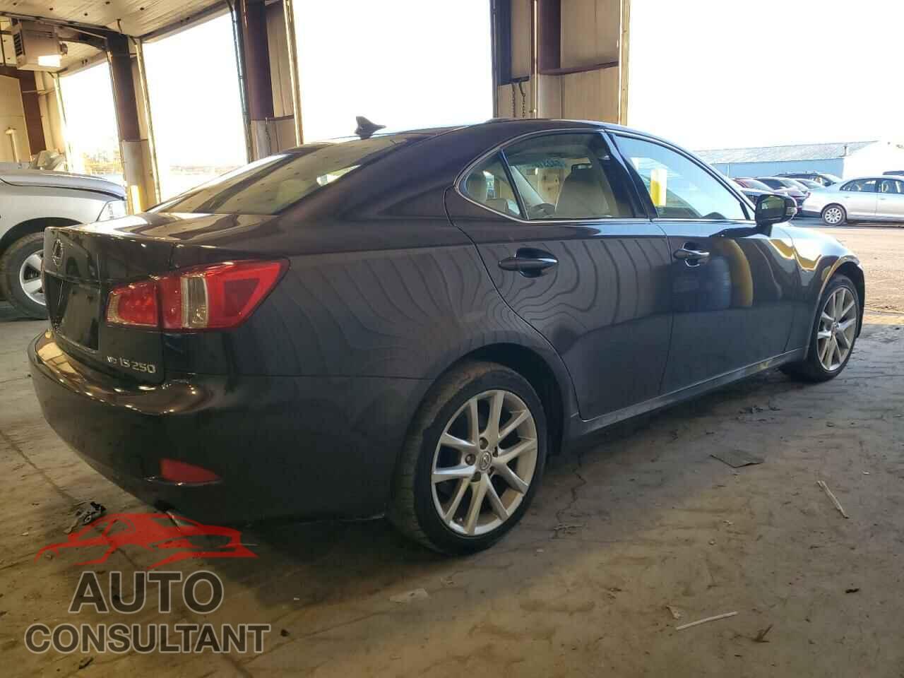 LEXUS IS 2012 - JTHCF5C26C5059260