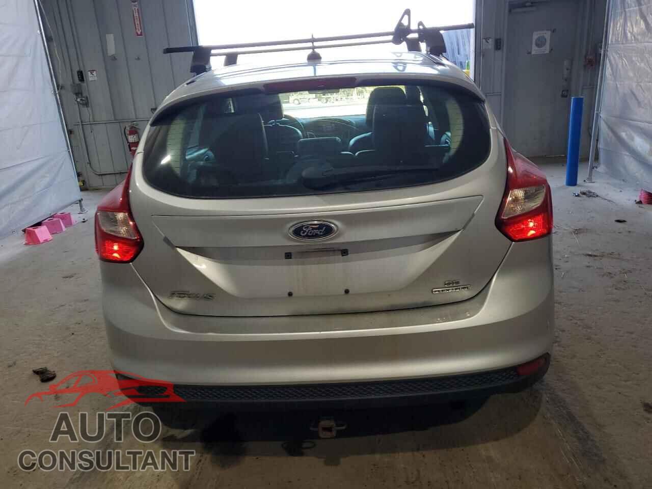 FORD FOCUS 2014 - 1FADP3K27EL296949