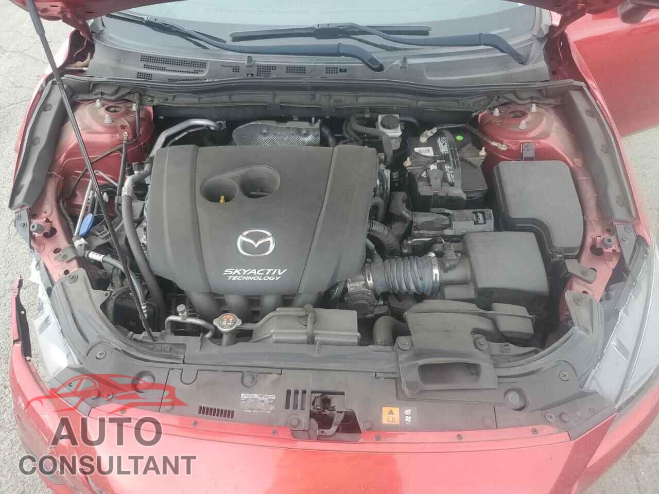MAZDA 3 2018 - 3MZBN1L39JM163392