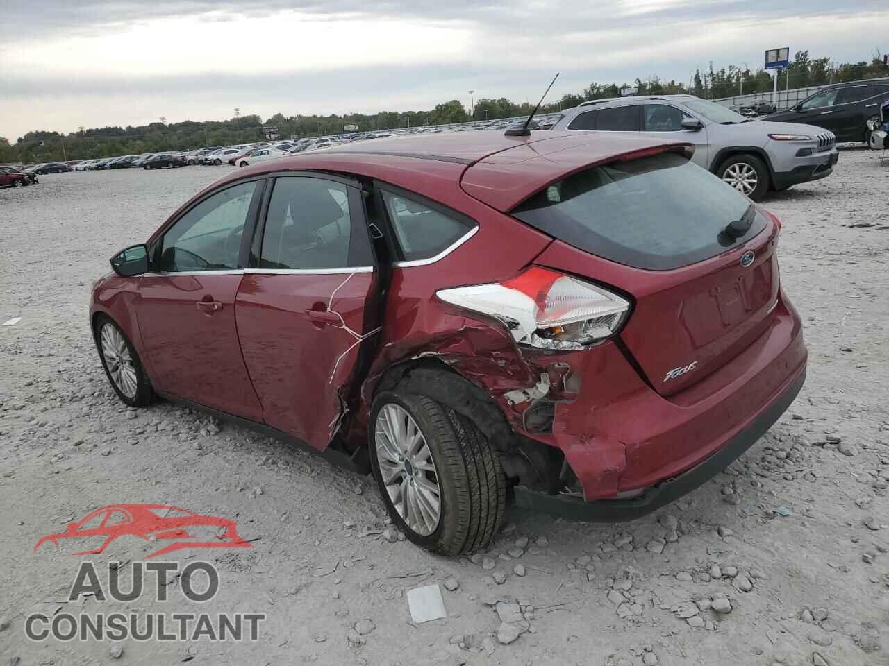 FORD FOCUS 2017 - 1FADP3N20HL215449