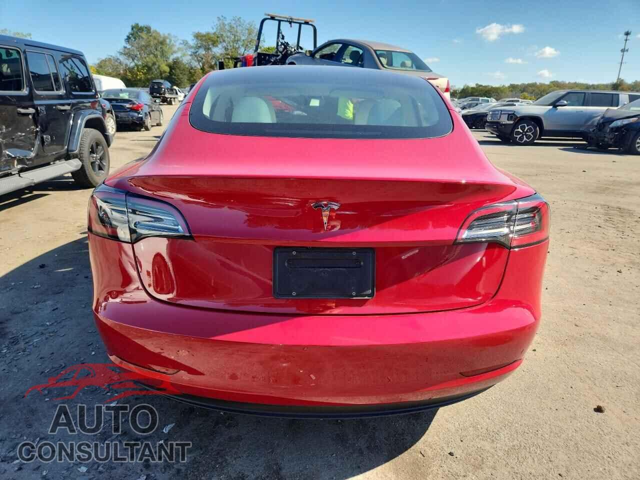 TESLA MODEL 3 2023 - 5YJ3E1EA7PF674437
