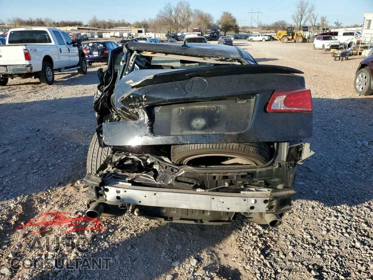 LEXUS IS 2013 - JTHBF5C28D5191708