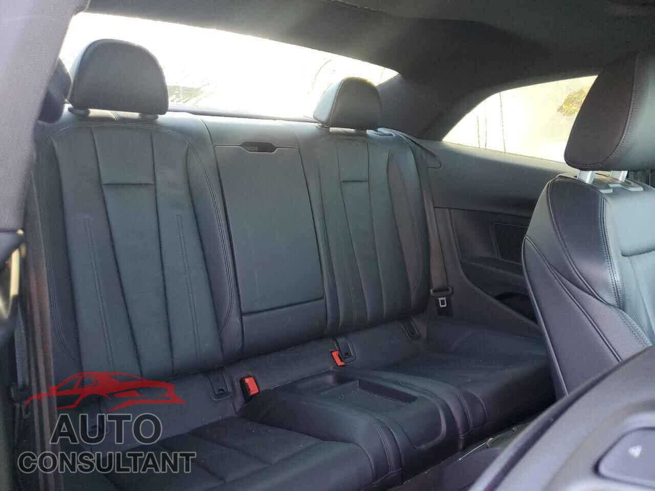 AUDI A5 2018 - WAUUNAF50JA000519