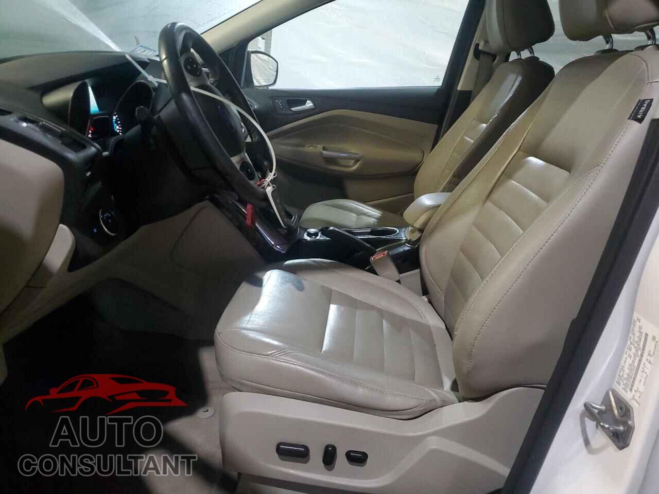 FORD ESCAPE 2014 - 1FMCU9J98EUE18529