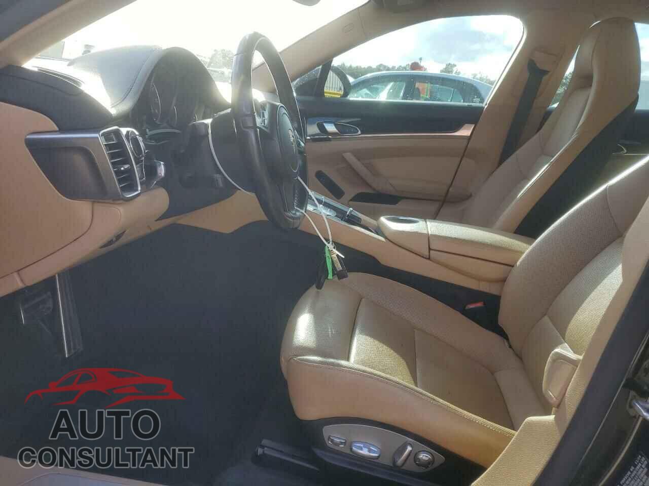 PORSCHE PANAMERA 2015 - WP0AA2A72FL003532