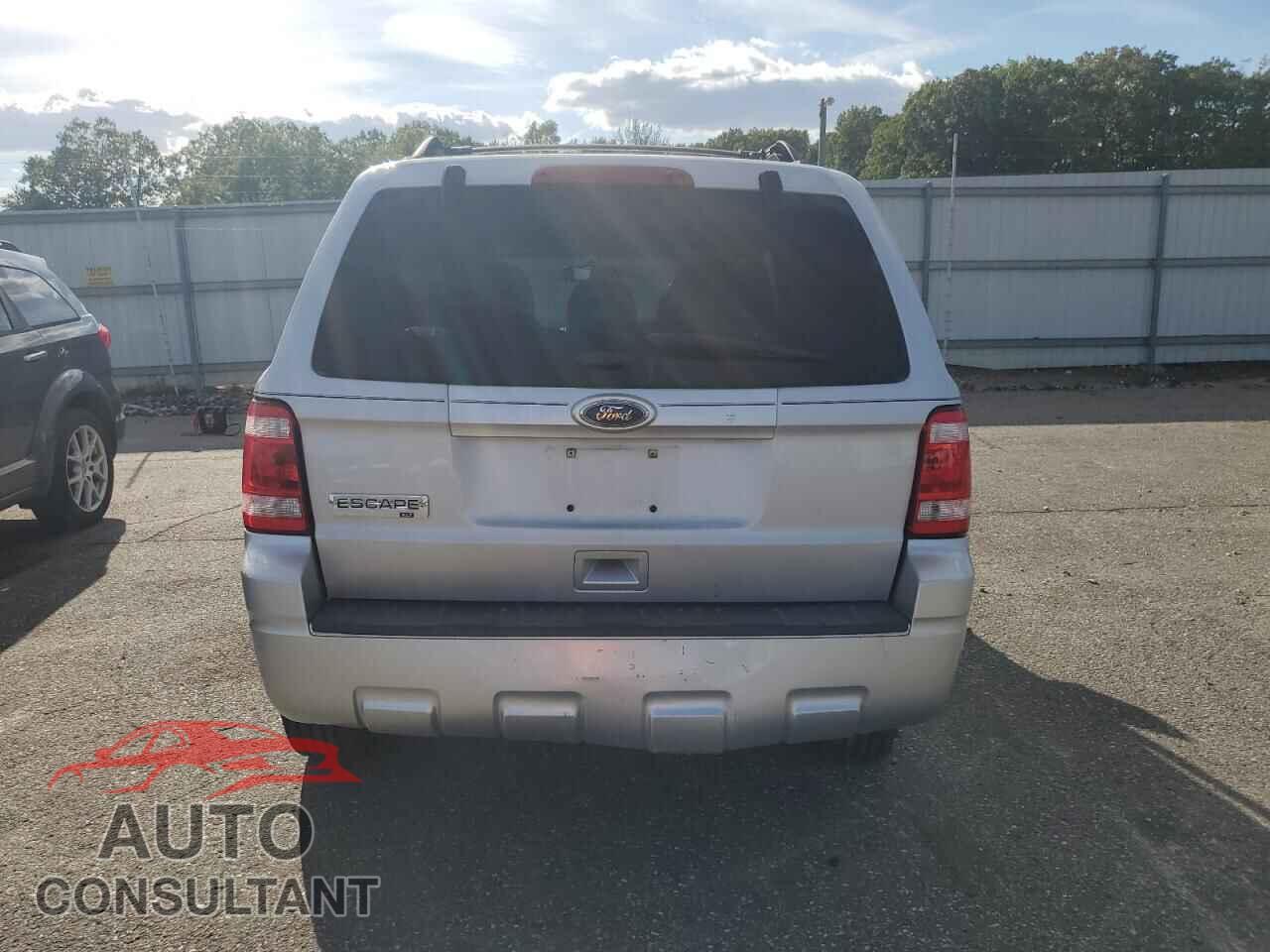 FORD ESCAPE 2011 - 1FMCU0D70BKB09151