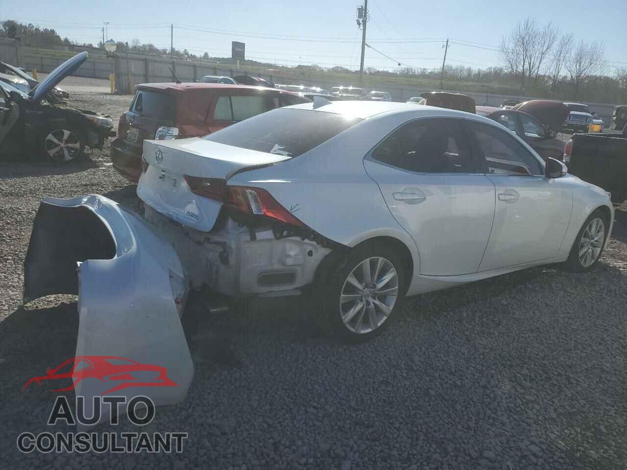 LEXUS IS 2015 - JTHBF1D22F5082171