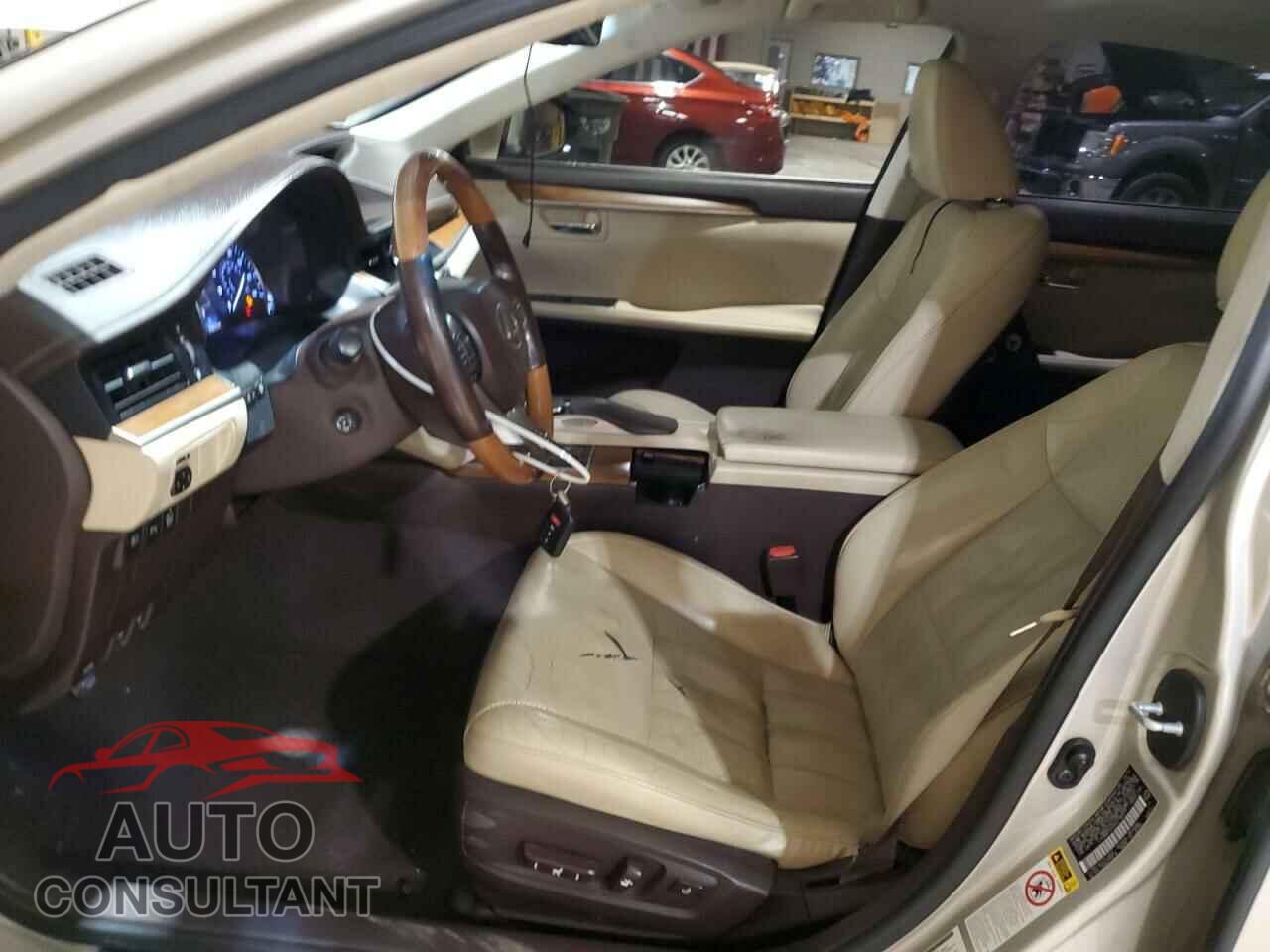 LEXUS ES300 2017 - JTHBW1GG3H2138579
