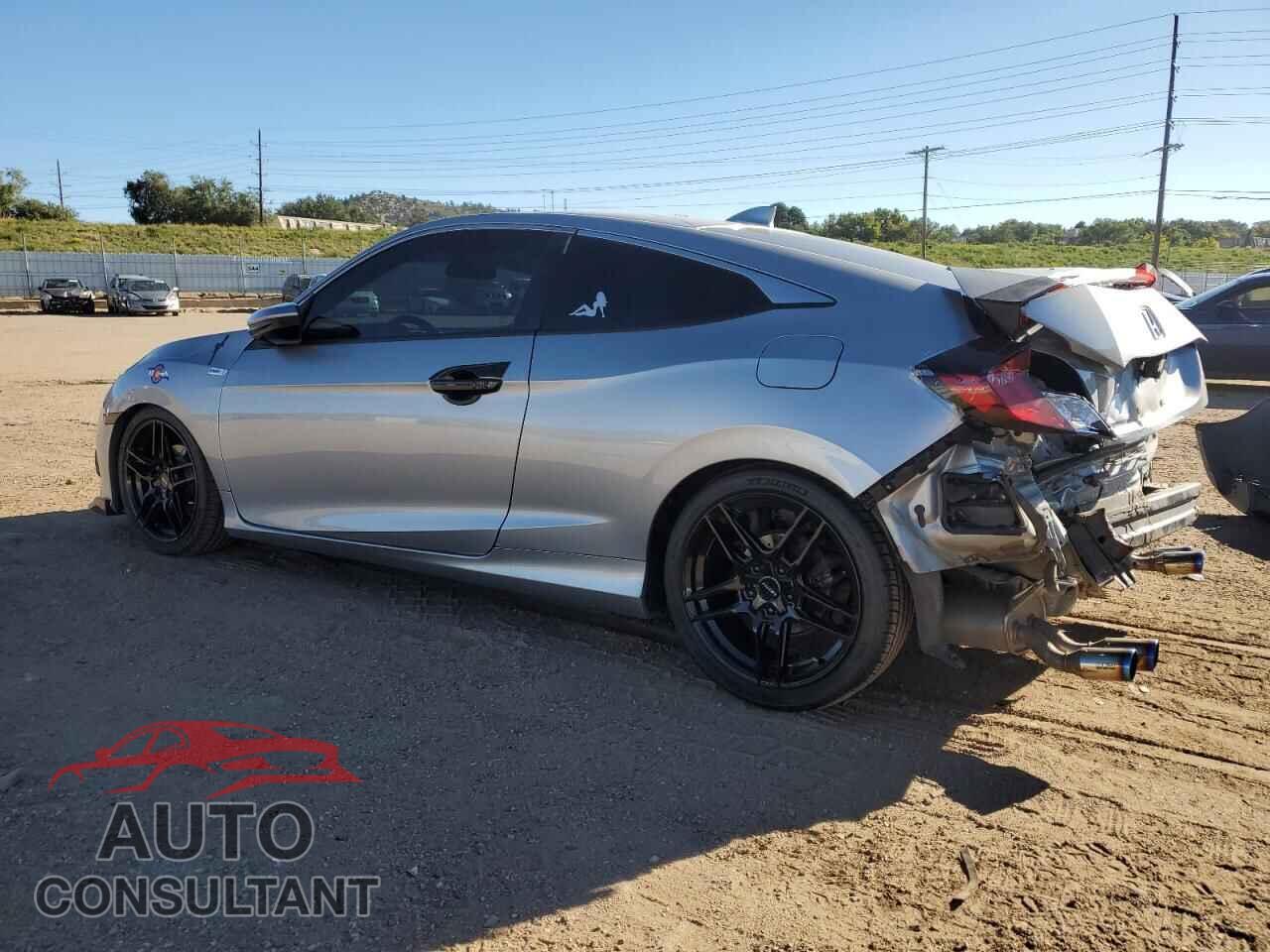 HONDA CIVIC 2018 - 2HGFC3B3XJH354987