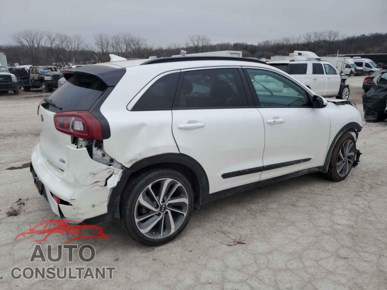 KIA NIRO 2017 - KNDCC3LC6H5062514