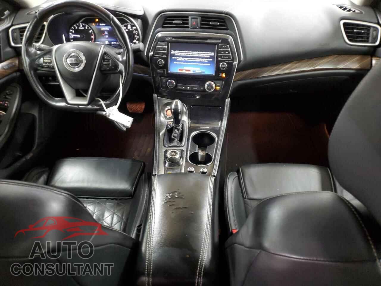 NISSAN MAXIMA 2017 - 1N4AA6AP0HC365889