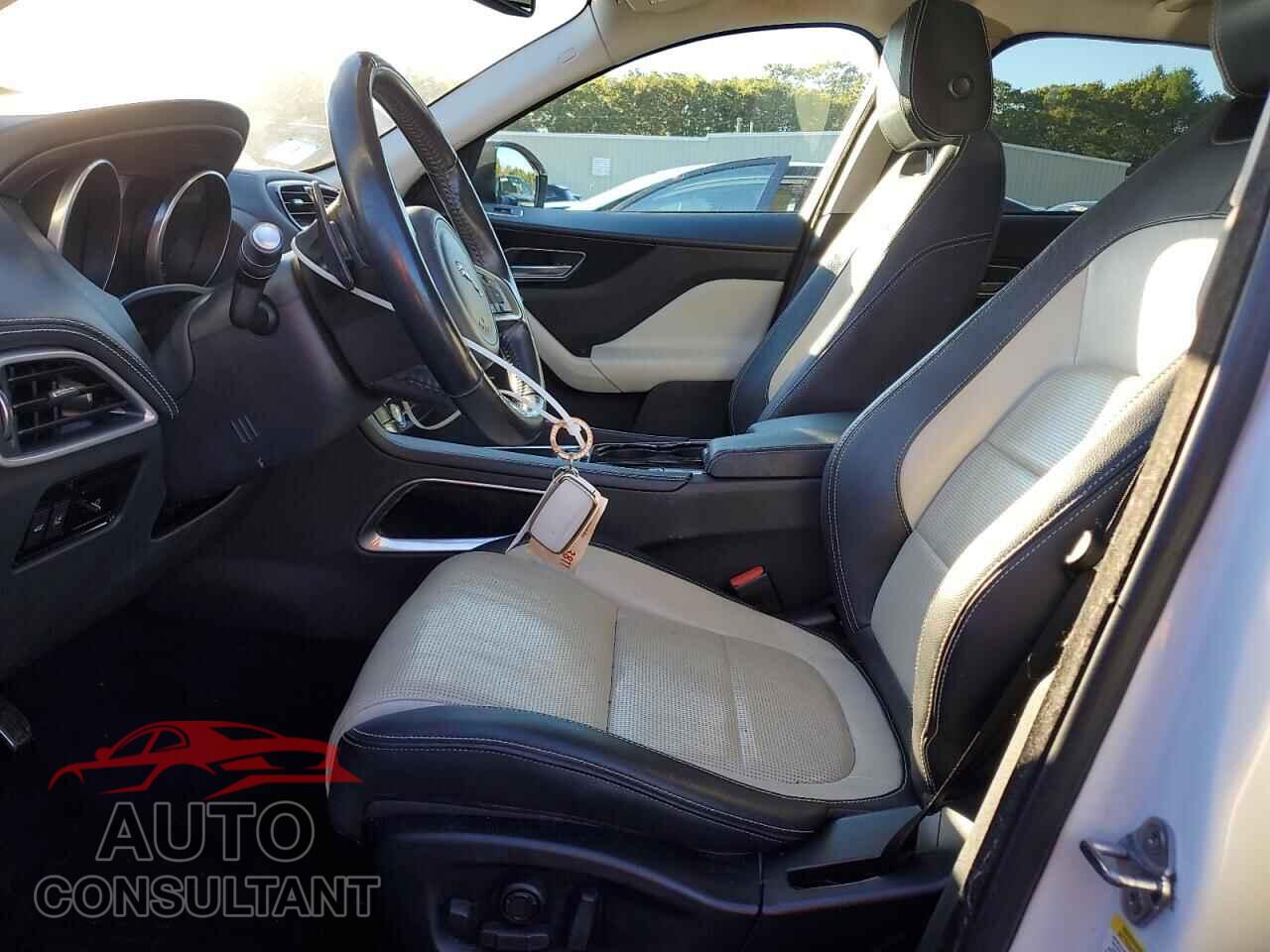 JAGUAR F-PACE 2017 - SADCL2BV4HA492910