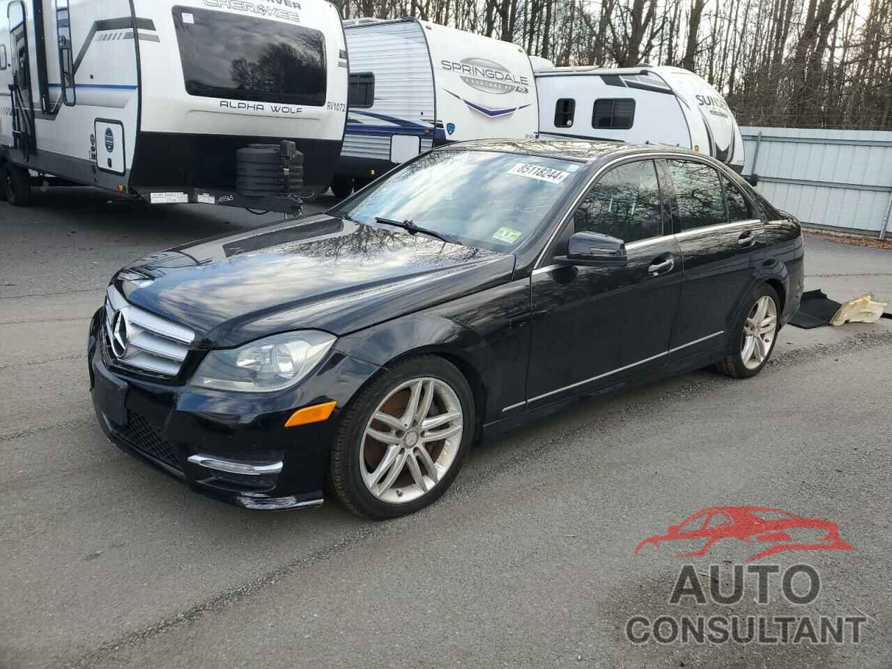 MERCEDES-BENZ C-CLASS 2013 - WDDGF8AB4DR261697