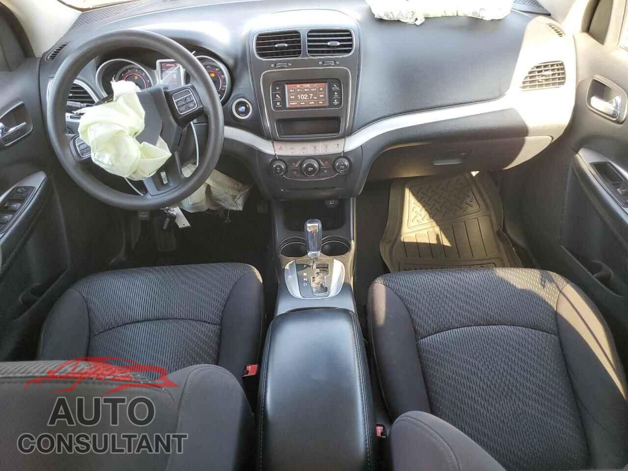 DODGE JOURNEY 2012 - 3C4PDCBG0CT360262