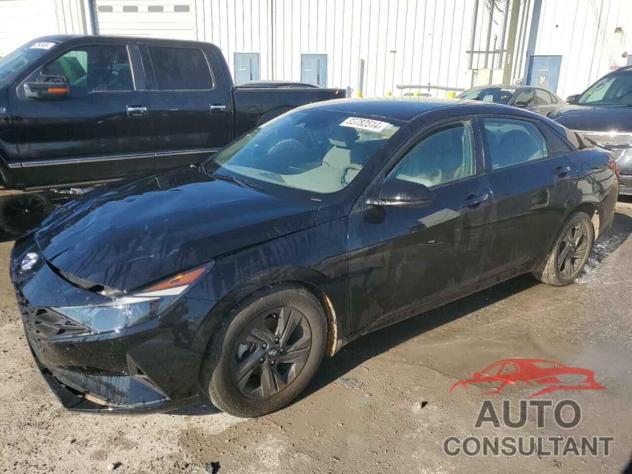 HYUNDAI ELANTRA 2022 - KMHLM4AGXNU274029