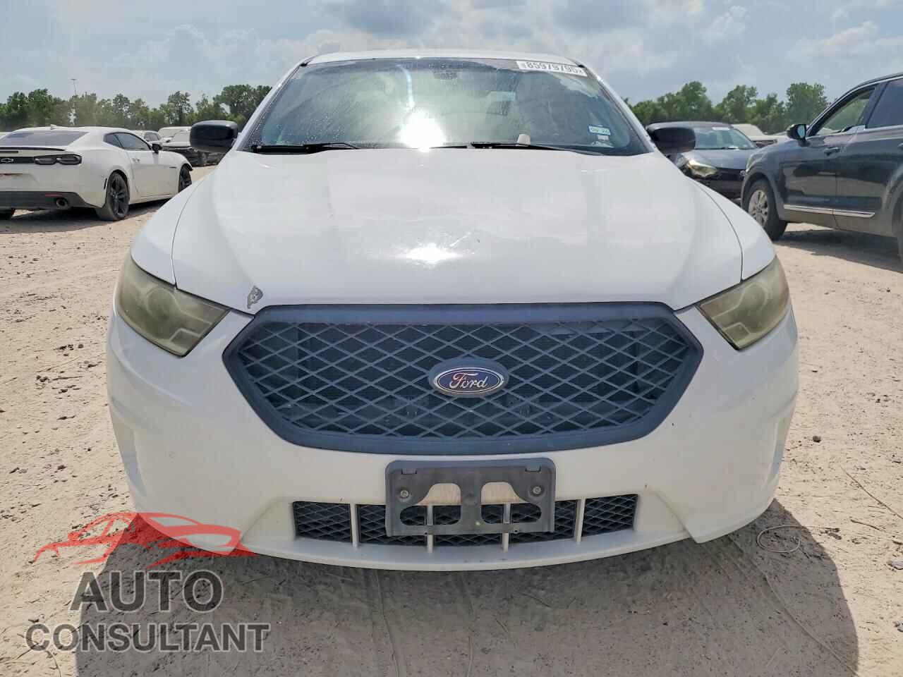FORD TAURUS 2017 - 1FAHP2L80HG100362