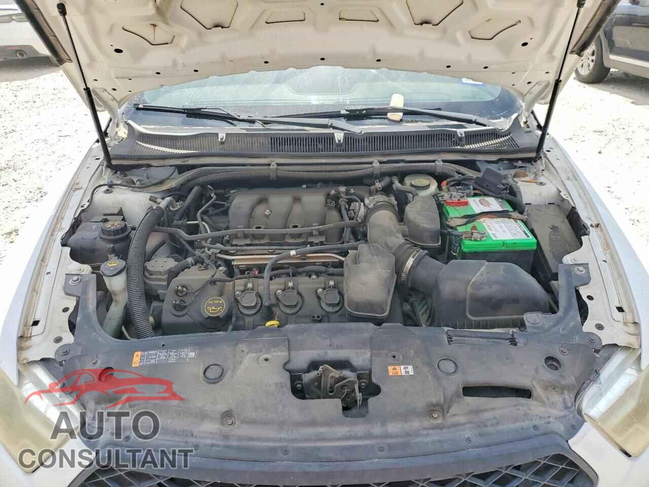 FORD TAURUS 2017 - 1FAHP2L80HG100362