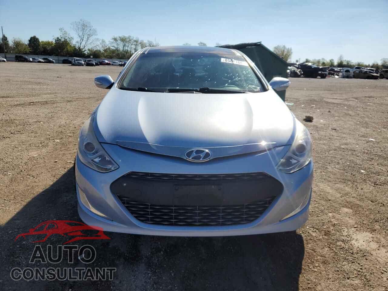 HYUNDAI SONATA 2012 - KMHEC4A48CA028189