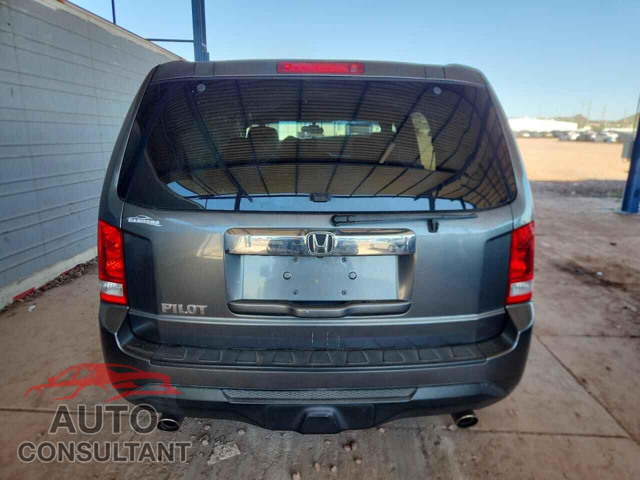 HONDA PILOT 2013 - 5FNYF3H42DB028769