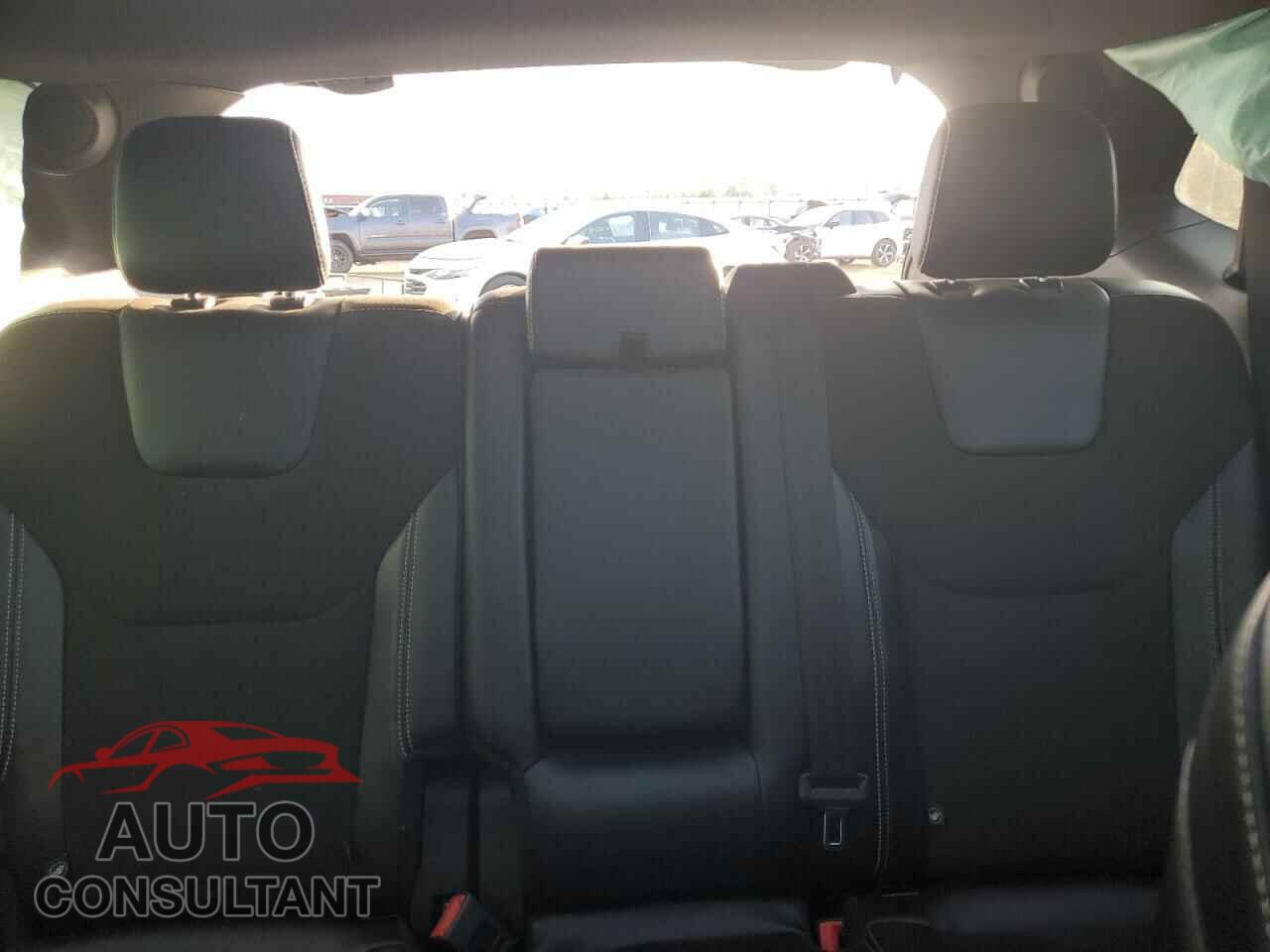 FORD EDGE 2019 - 2FMPK4AP8KBB00520