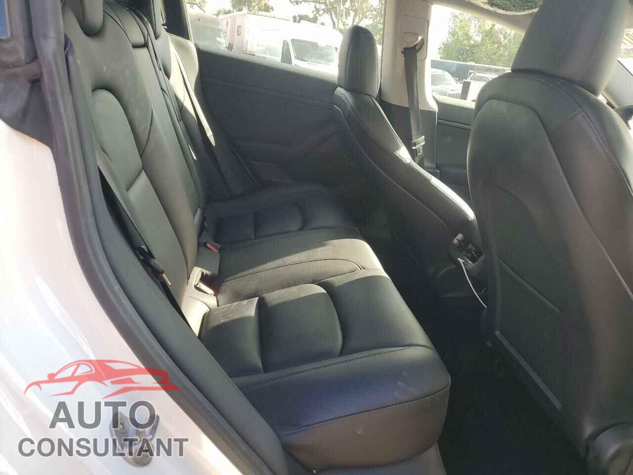 TESLA MODEL 3 2021 - 5YJ3E1EA1MF856758