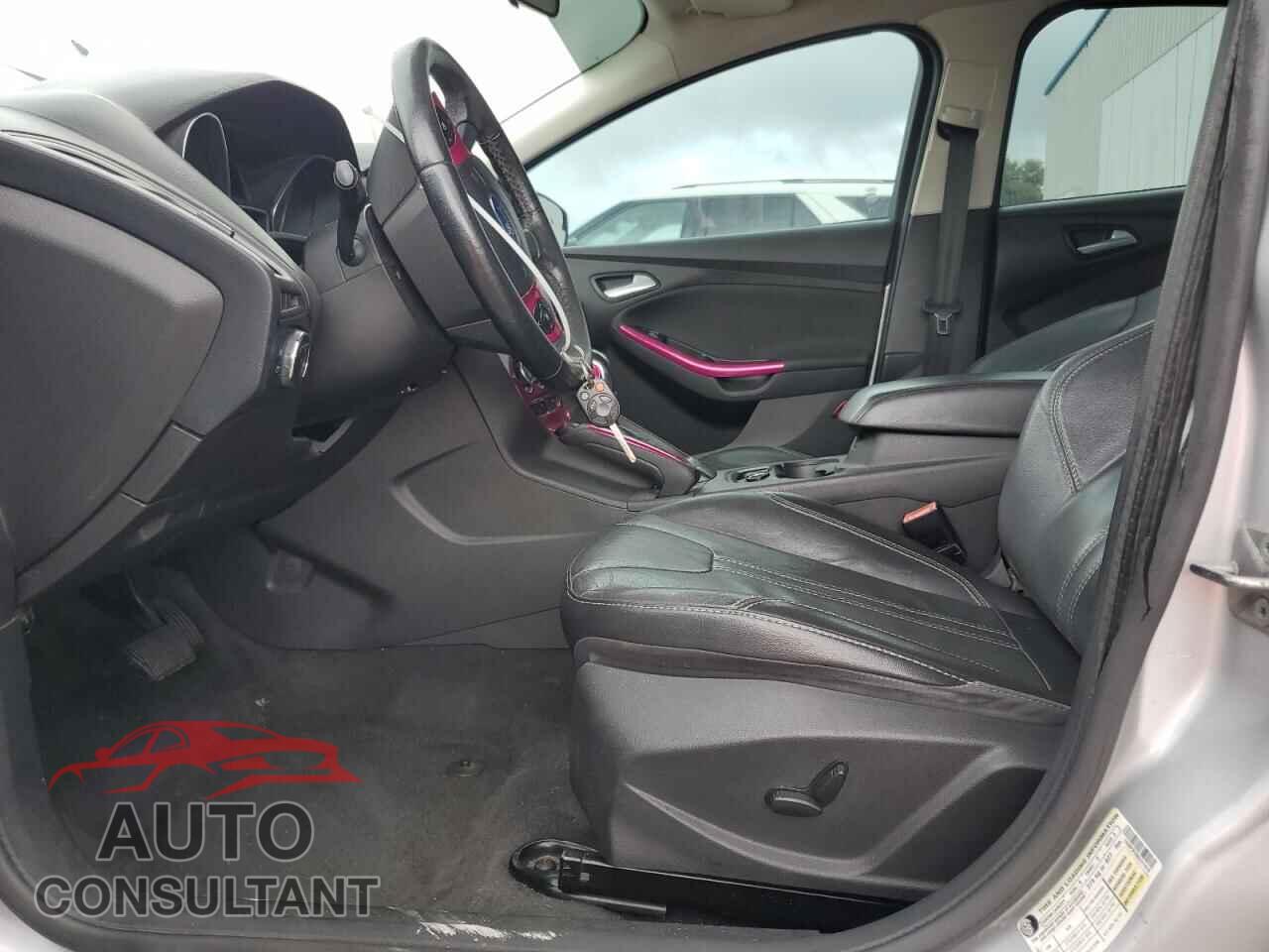 FORD FOCUS 2013 - 1FADP3F29DL211618