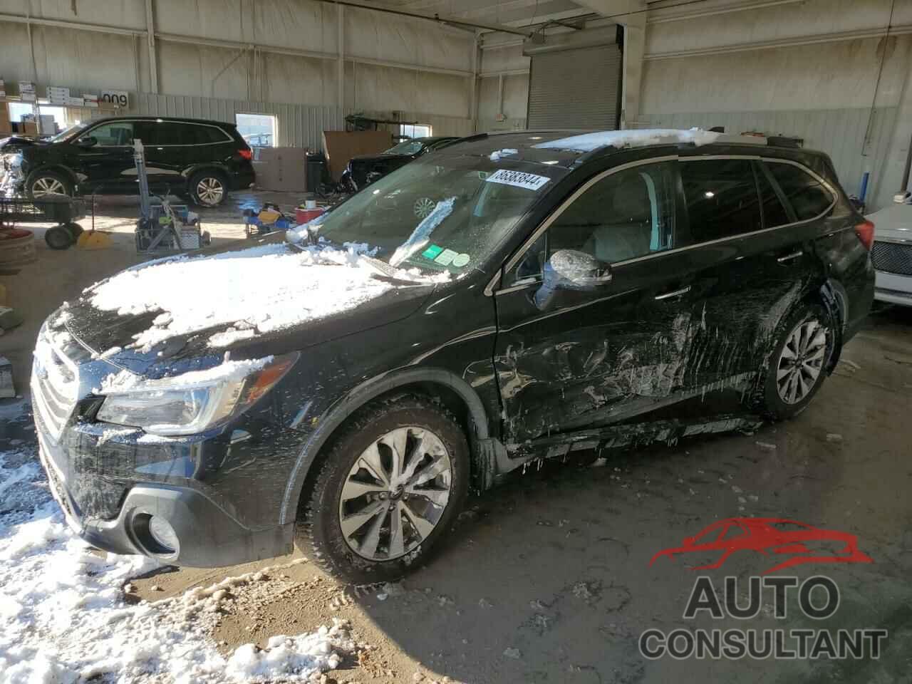 SUBARU OUTBACK 2018 - 4S4BSETC2J3395915